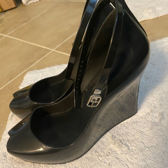 VICTORIA ADAMES wedges w ankle straps - Picture 2 of 4